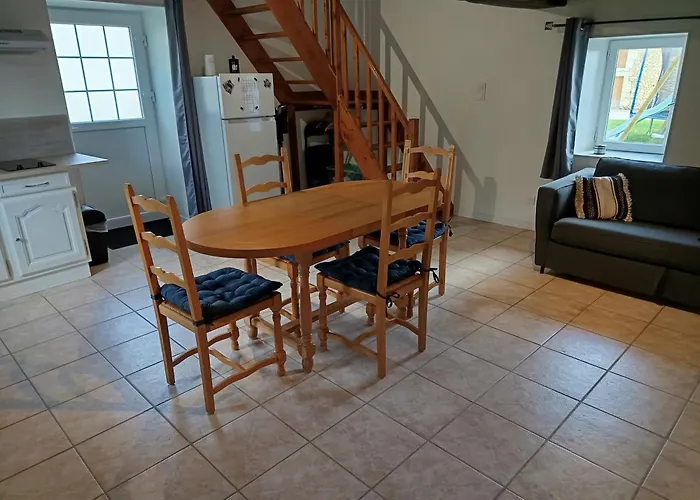 Chez Elise Et Margot Saint-Cosme-en-Vairais