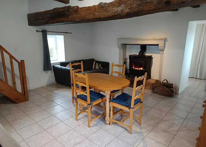 Chez Elise Et Margot Saint-Cosme-en-Vairais